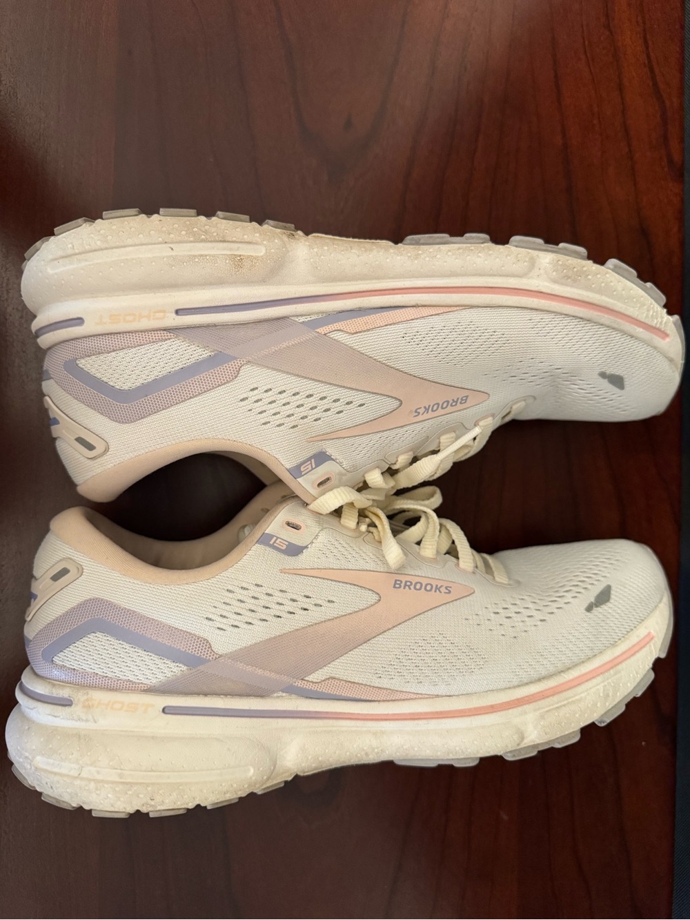 Brooks Women's Ghost 15 8.5 M Walking/Running Athletic Shoes Cream, Light Pink - Picture 2 of 9